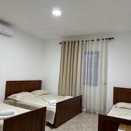 Melas Villa Durrës 外观 照片