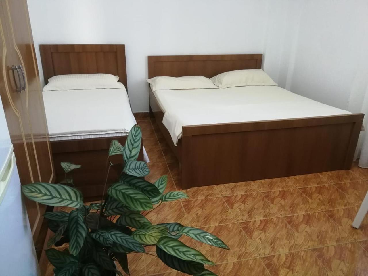 Melas Villa Durrës 外观 照片