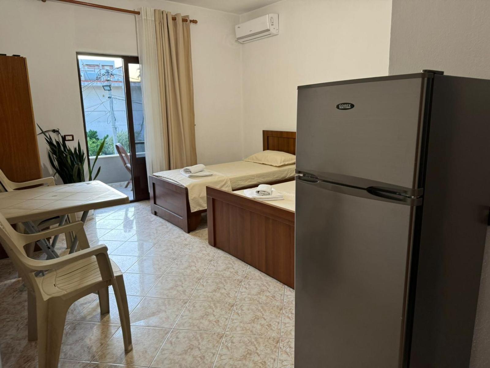 Melas Villa Durrës 外观 照片